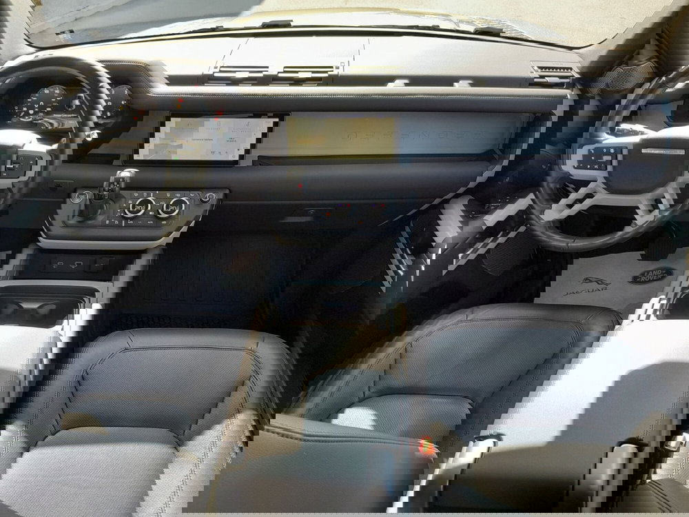 Land Rover Defender usata a Cuneo (9)