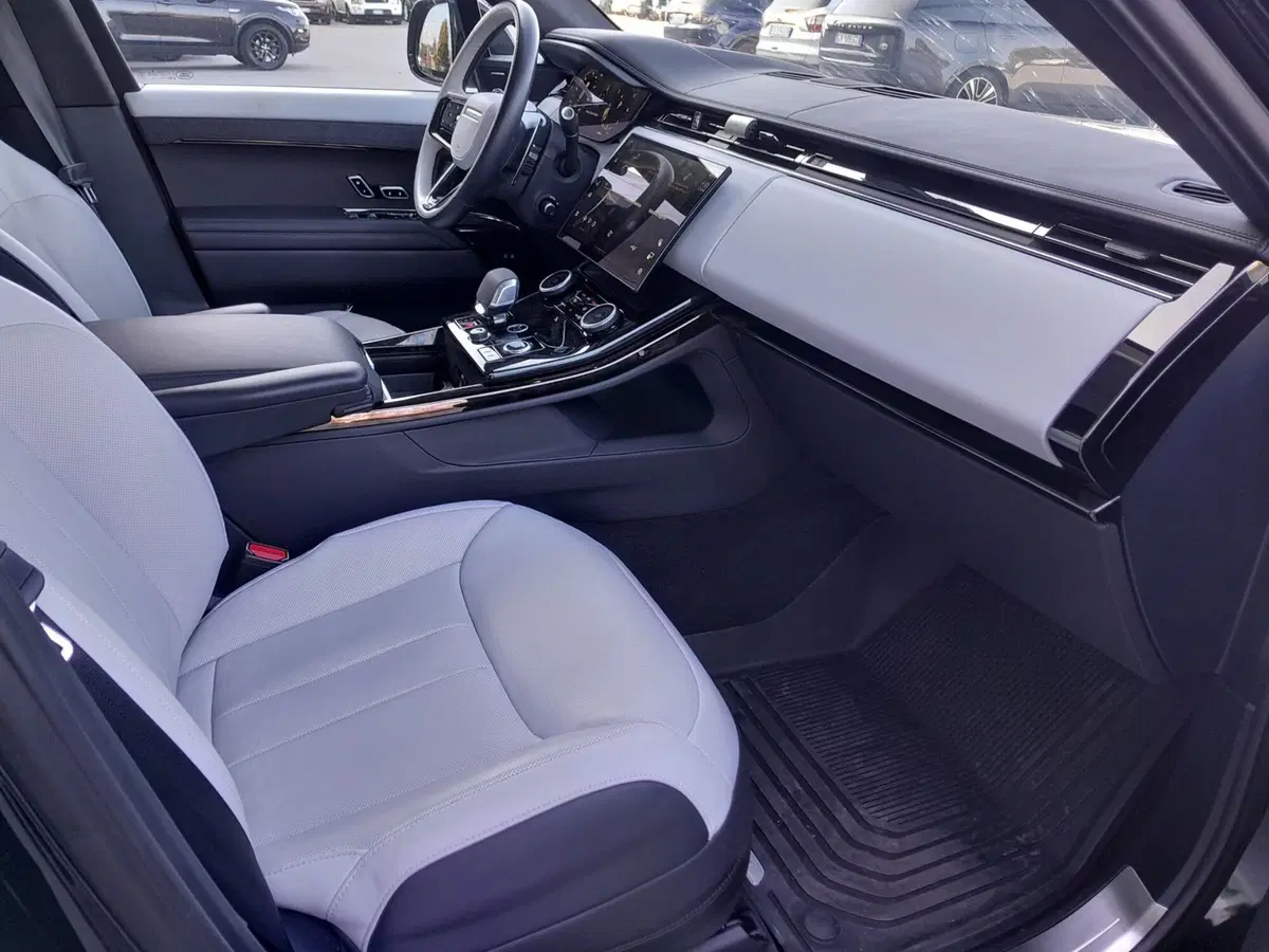 Land Rover Range Rover Sport usata a Cuneo (17)