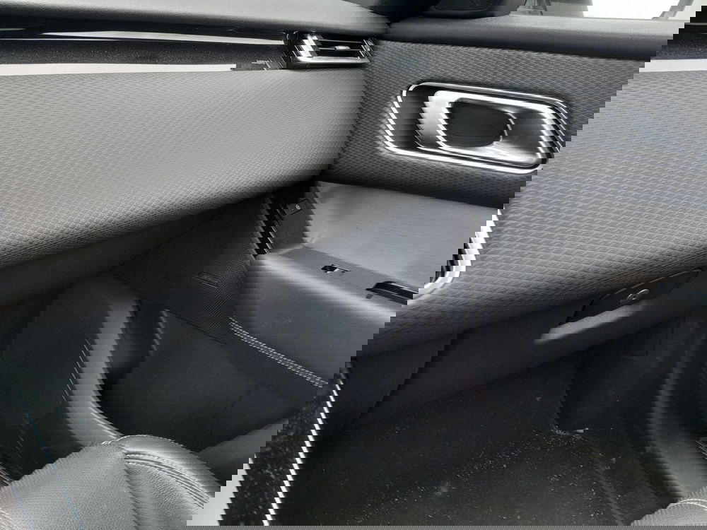 Land Rover Range Rover Velar usata a Cuneo (13)