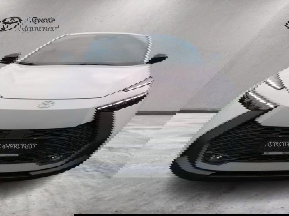 Toyota Toyota C-HR usata a Roma (13)