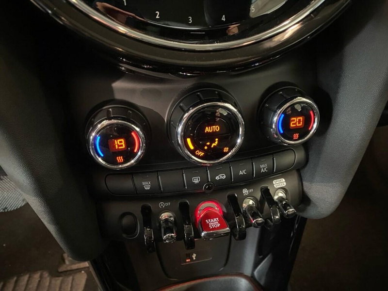 MINI Mini Clubman usata a Torino (11)