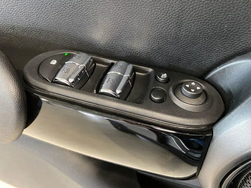 MINI Mini Countryman usata a Torino (14)