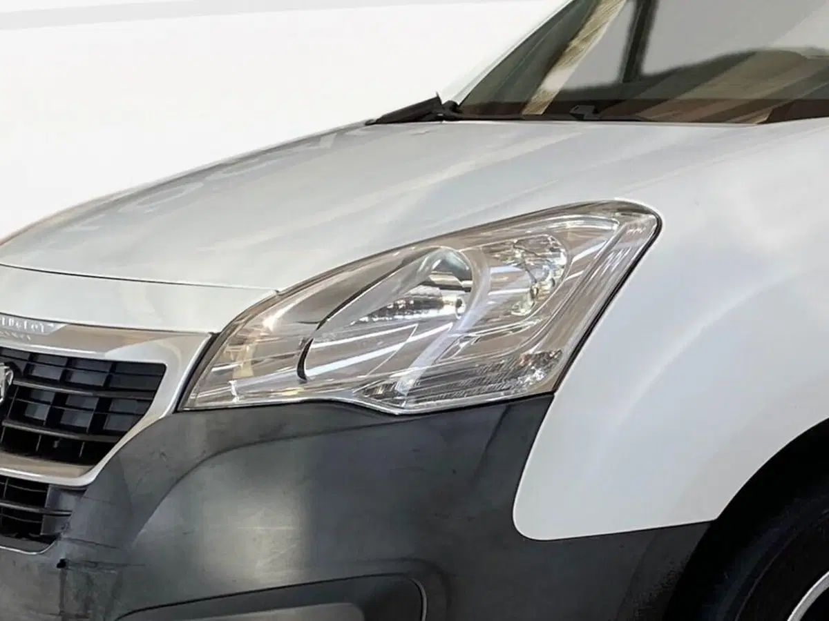 Peugeot Partner Furgone usata a Torino (14)