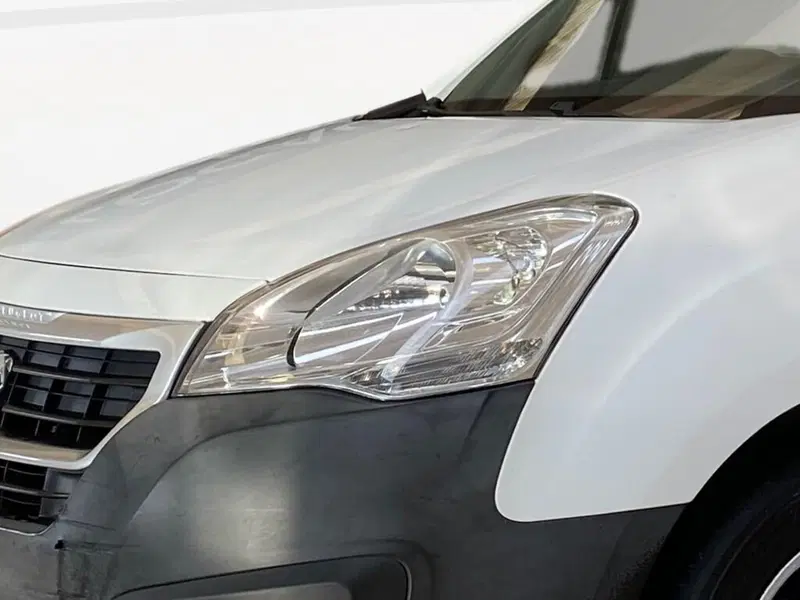 Peugeot Partner Furgone usata a Torino (14)