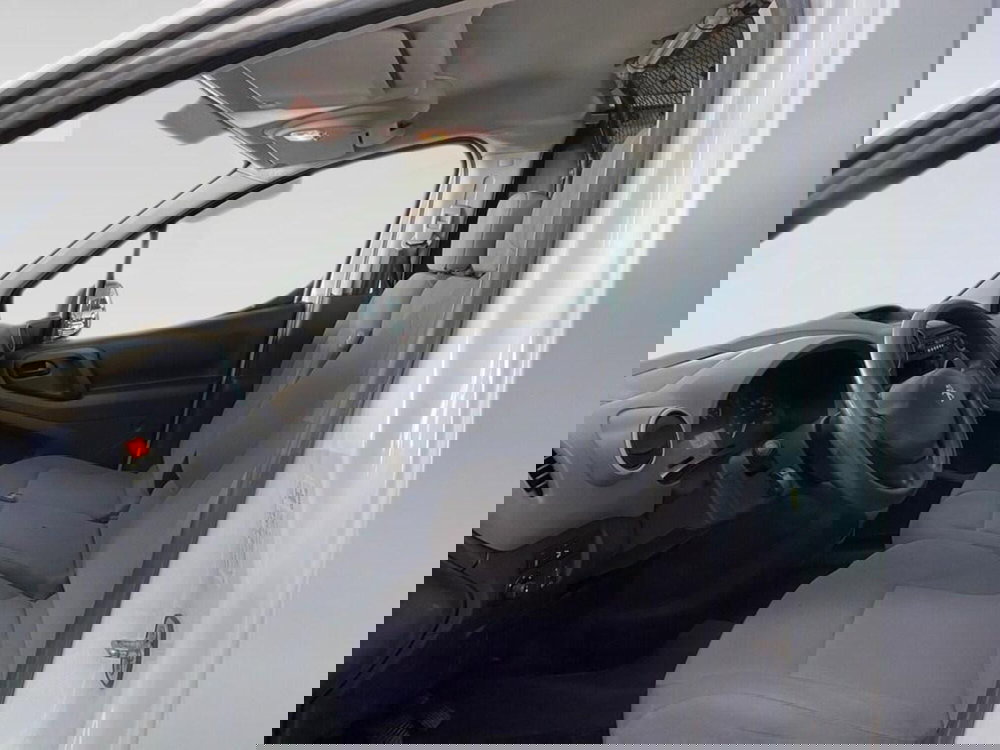 Peugeot Partner Furgone usata a Torino (6)