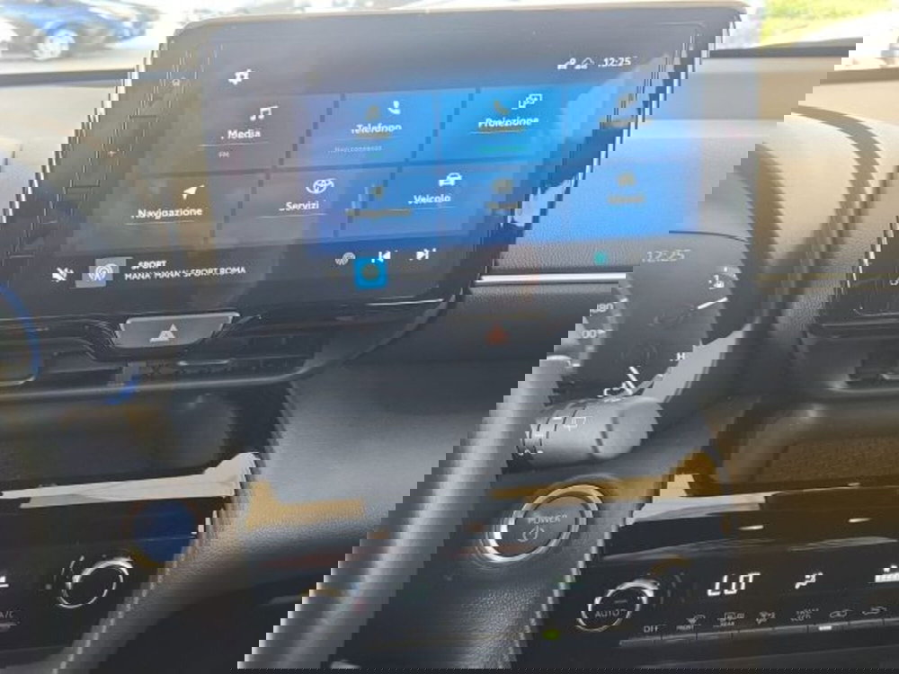 Toyota Yaris Cross usata a Roma (10)