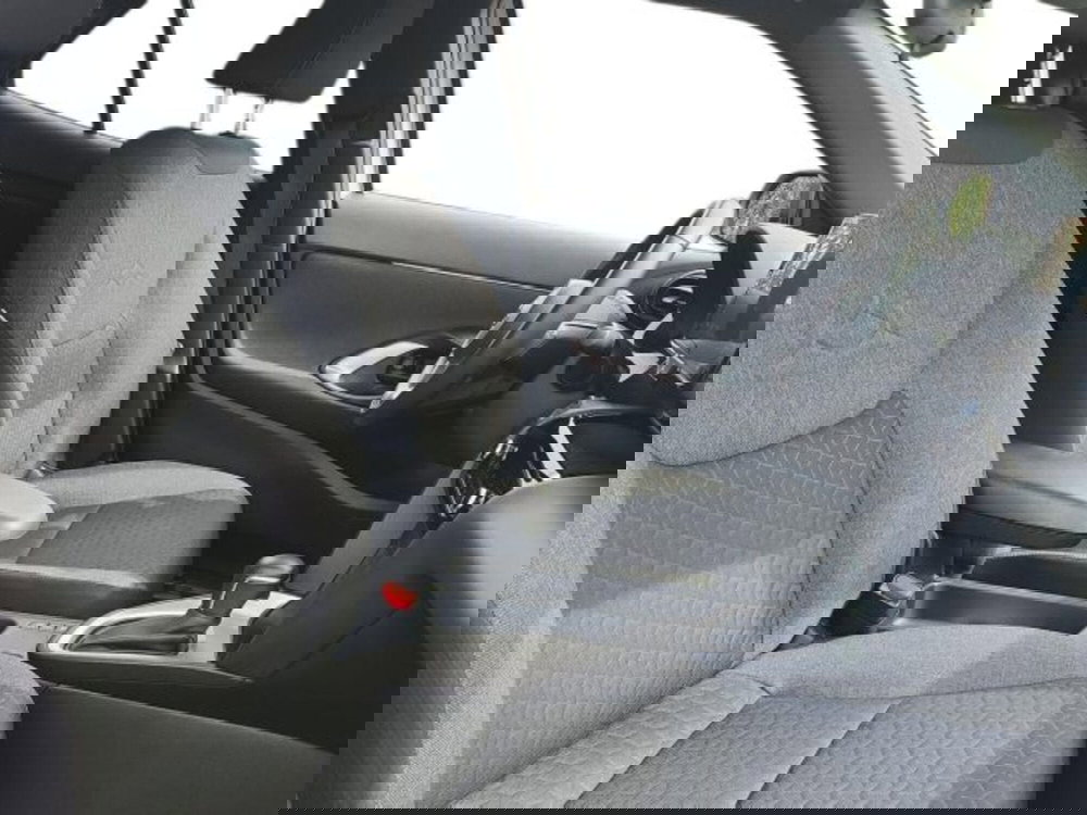 Toyota Yaris Cross usata a Roma (19)