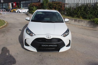 Toyota Yaris Cross 1.5 Hybrid 5p. E-CVT Active del 2025 usata a Roma