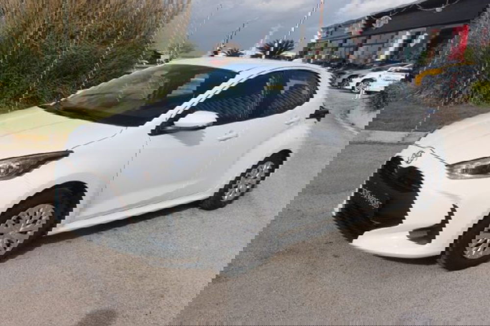 Toyota Yaris Cross usata a Roma (3)