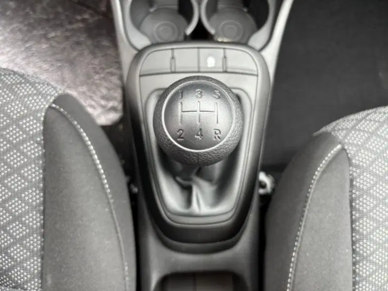 Kia Picanto nuova a Cuneo (13)