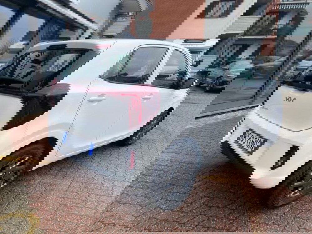 Kia Picanto nuova a Cuneo (3)