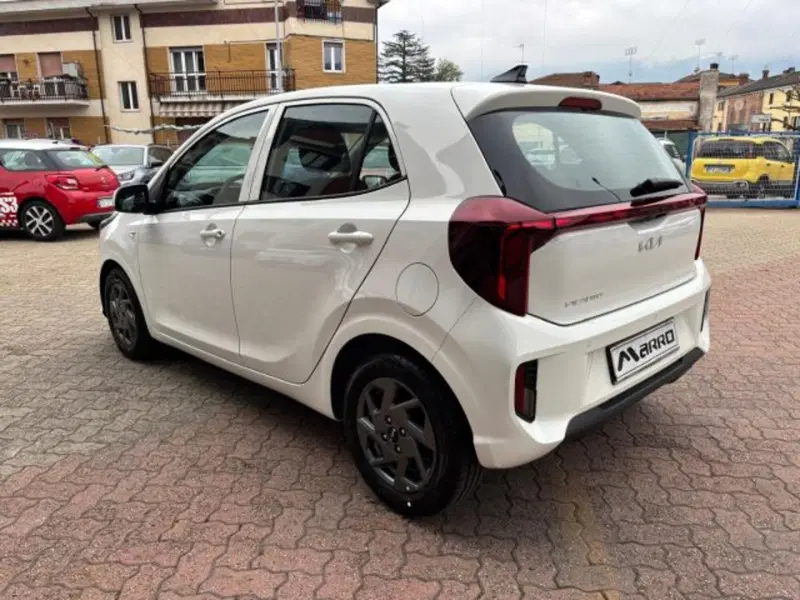 Kia Picanto nuova a Cuneo (5)