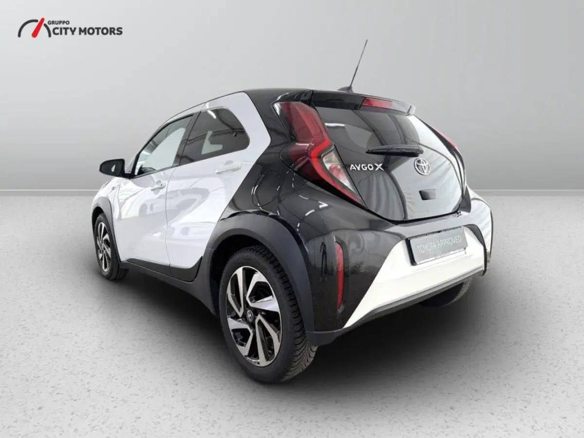 Toyota Aygo X usata a Monza e Brianza (5)