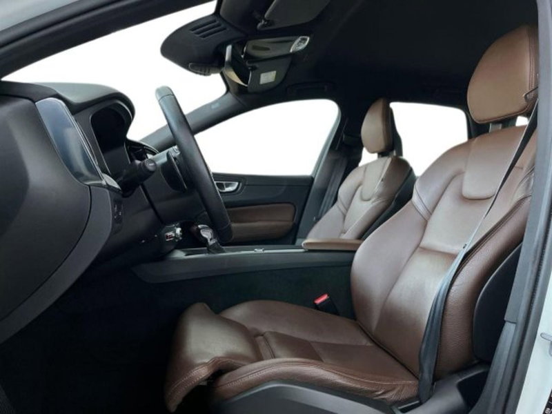 Volvo XC60 usata a Verona (10)