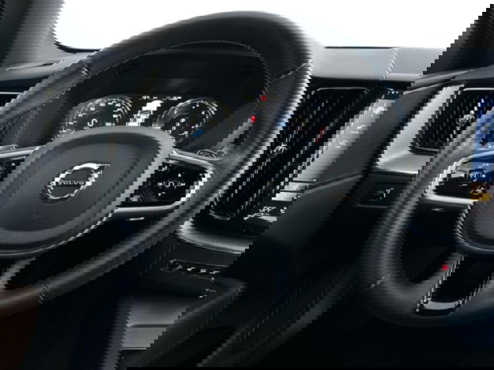 Volvo XC60 usata a Verona (11)