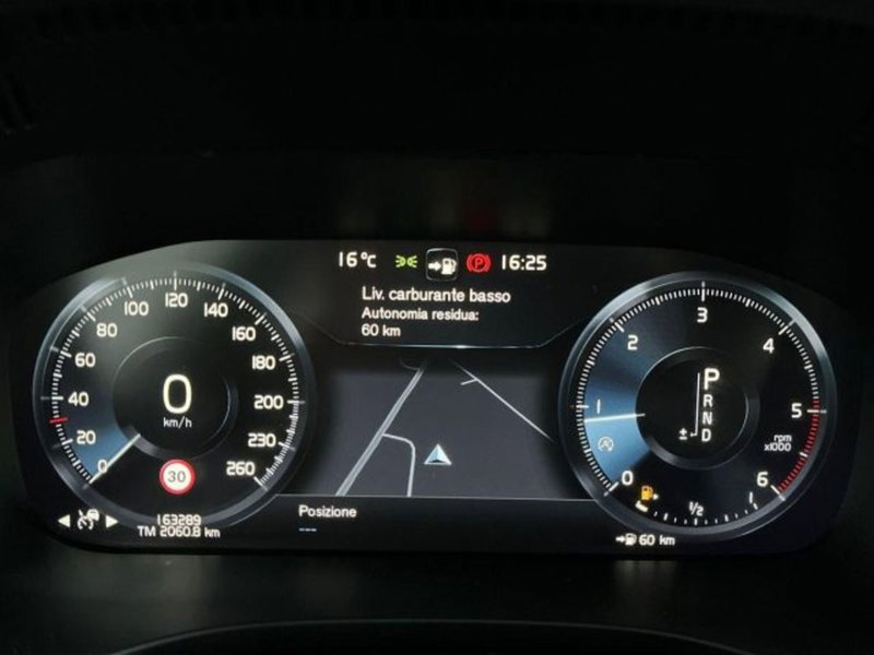 Volvo XC60 usata a Verona (8)