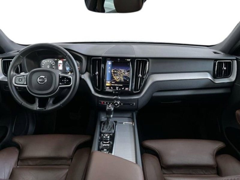 Volvo XC60 usata a Verona (9)