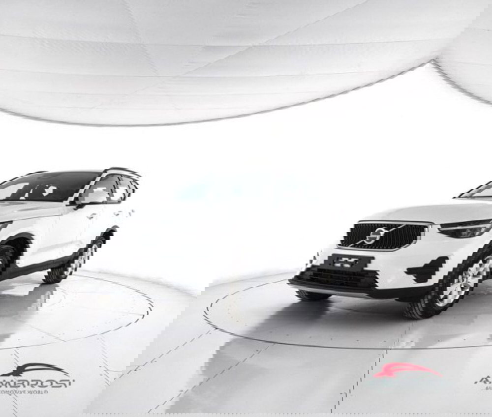 Volvo XC40 nuova a Perugia