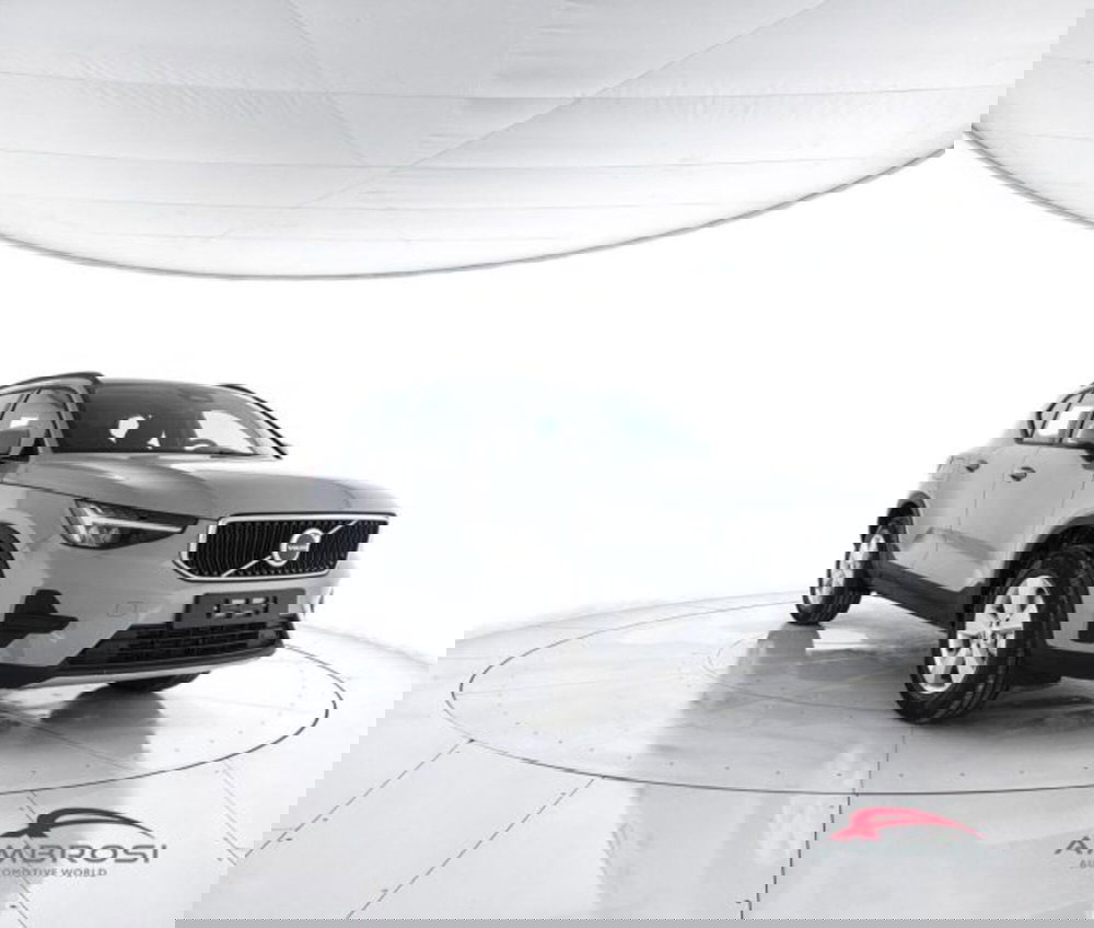 Volvo XC40 nuova a Perugia (2)