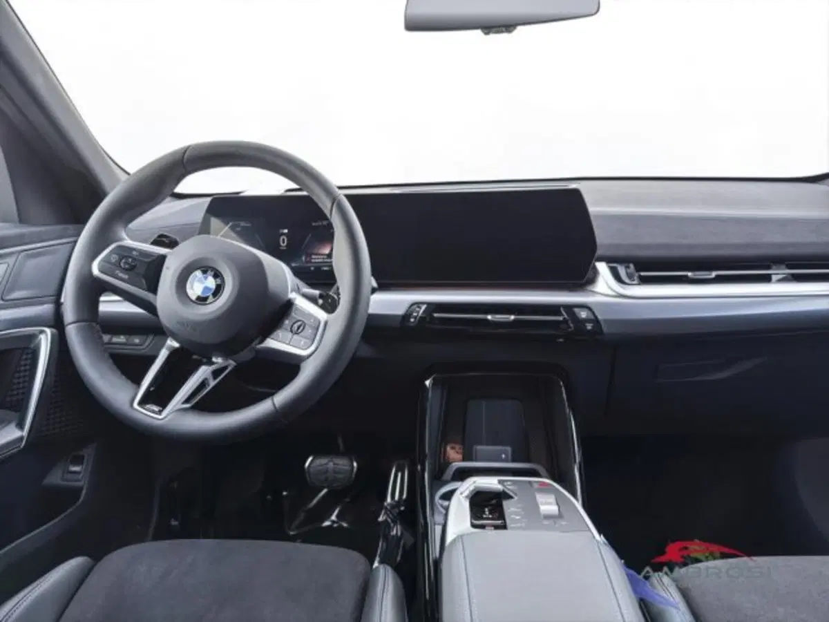 BMW X2 nuova a Perugia (11)