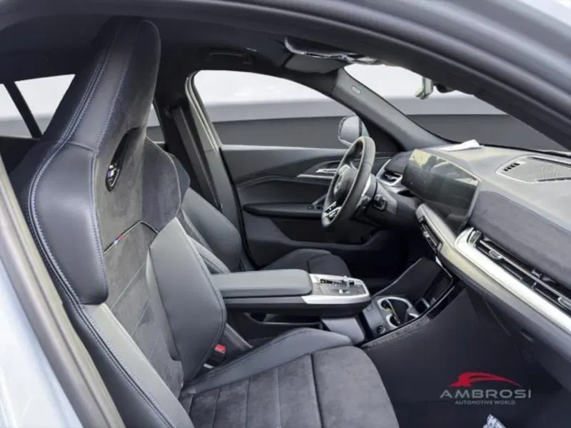 BMW X2 nuova a Perugia (8)