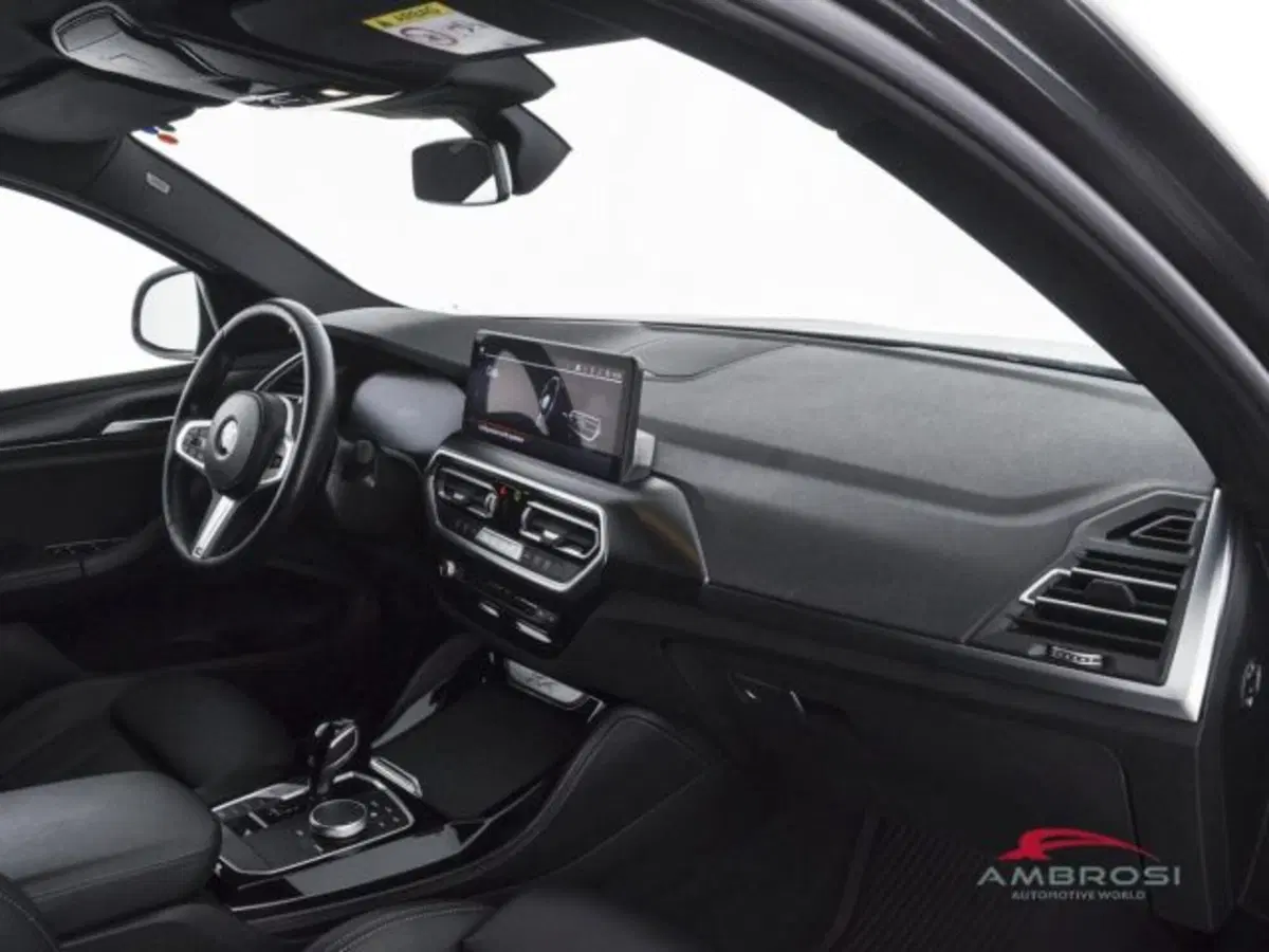 BMW X4 usata a Perugia (12)