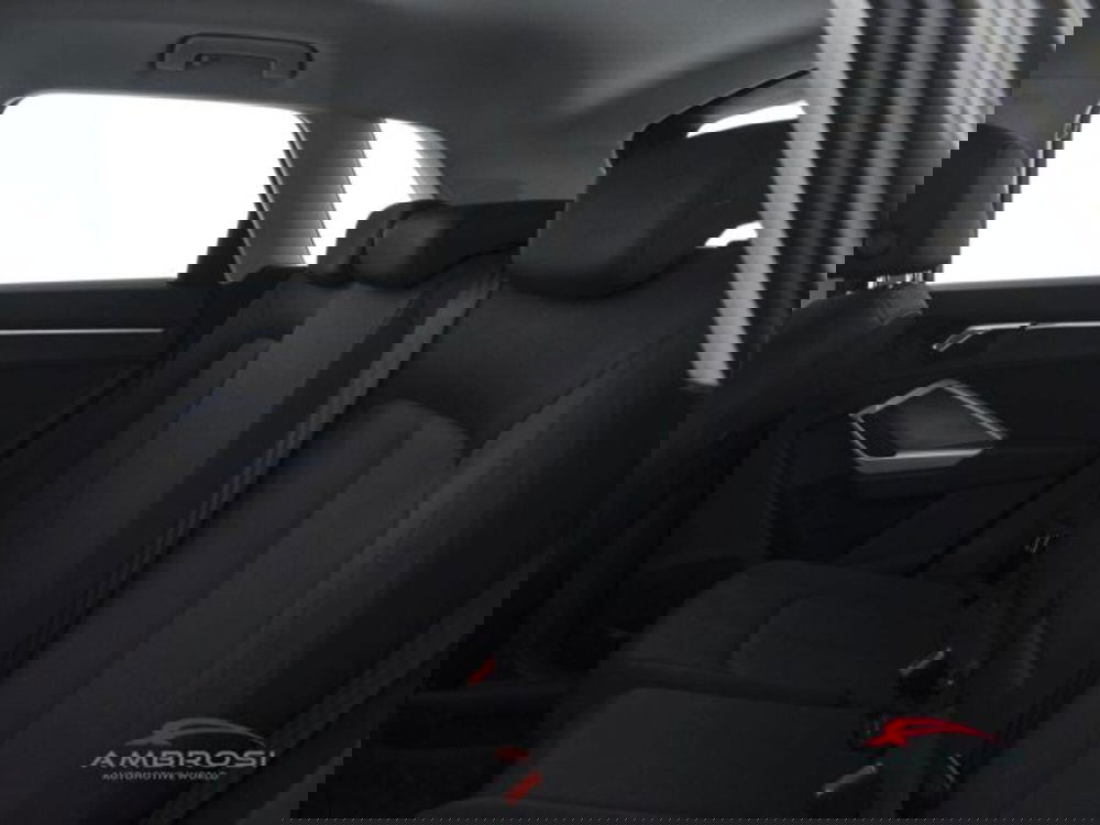 Audi Q3 usata a Perugia (10)