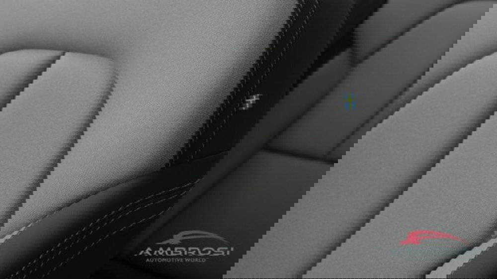 Volvo XC40 nuova a Perugia (11)