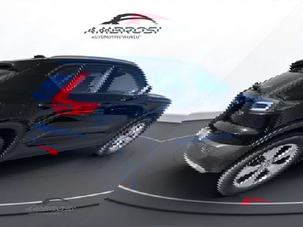 Volvo XC40 usata a Perugia (3)