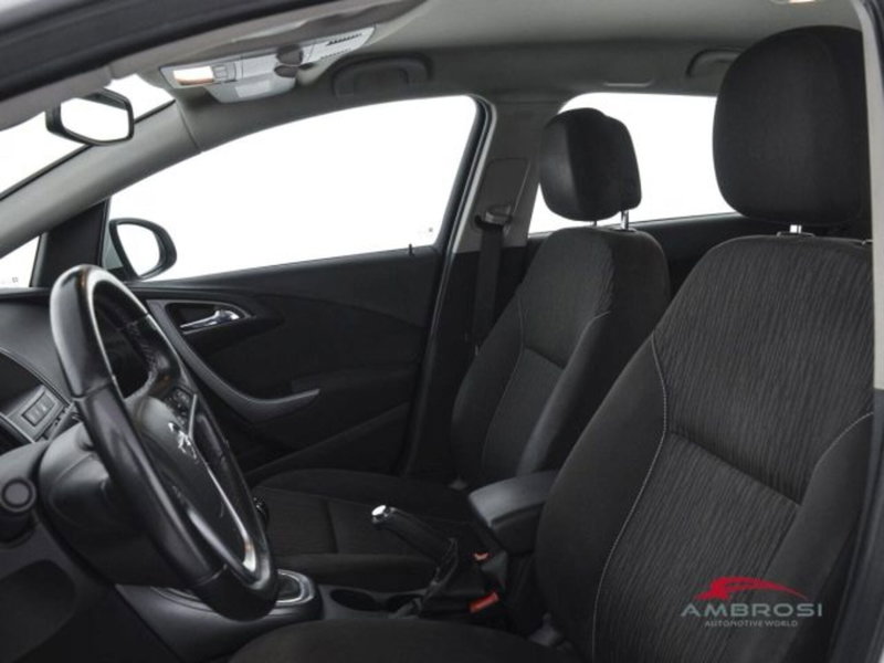 Opel Astra usata a Perugia (9)