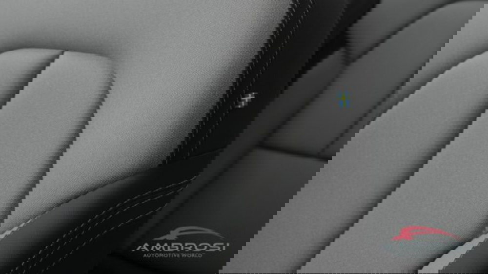 Volvo XC40 nuova a Perugia (11)