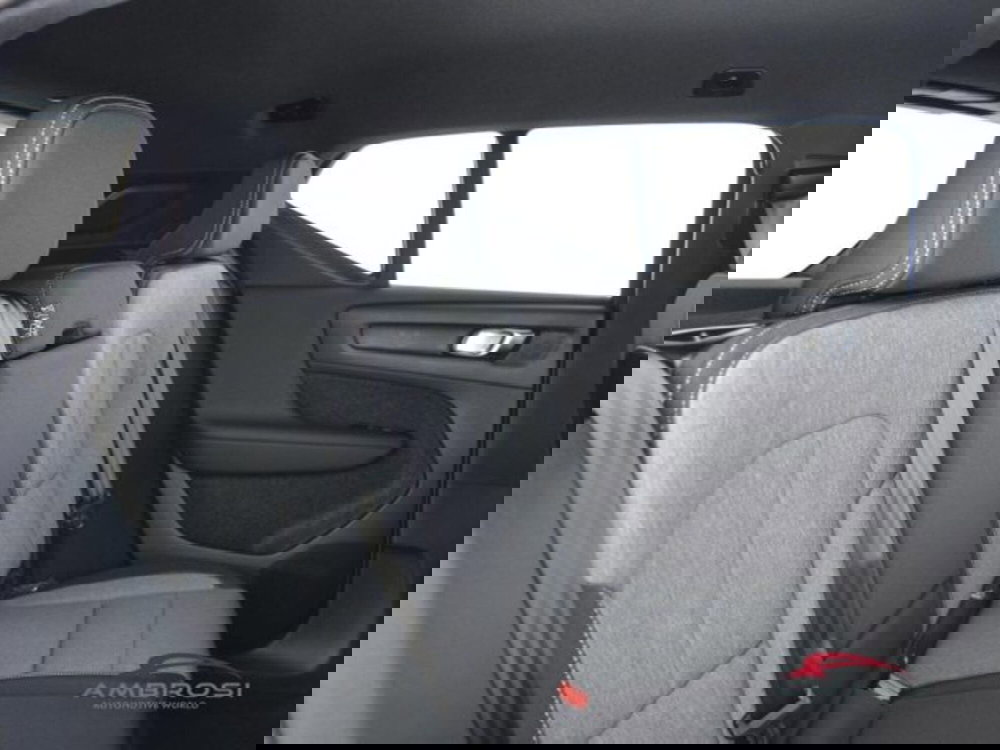 Volvo XC40 nuova a Perugia (11)