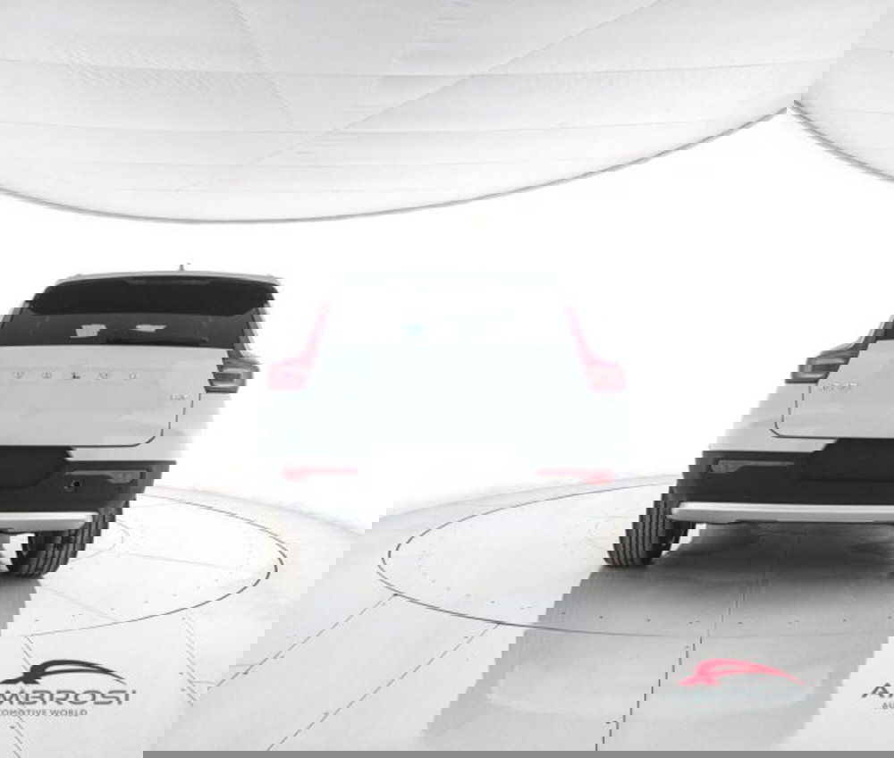 Volvo XC40 nuova a Perugia (6)