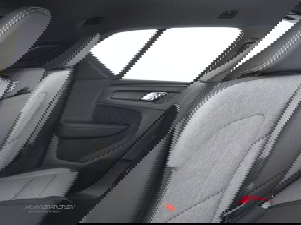 Volvo XC40 nuova a Perugia (11)