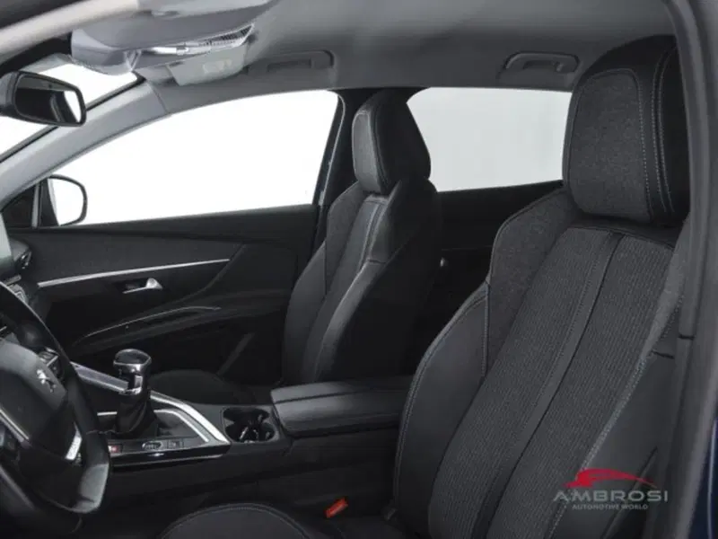 Peugeot 3008 usata a Perugia (9)