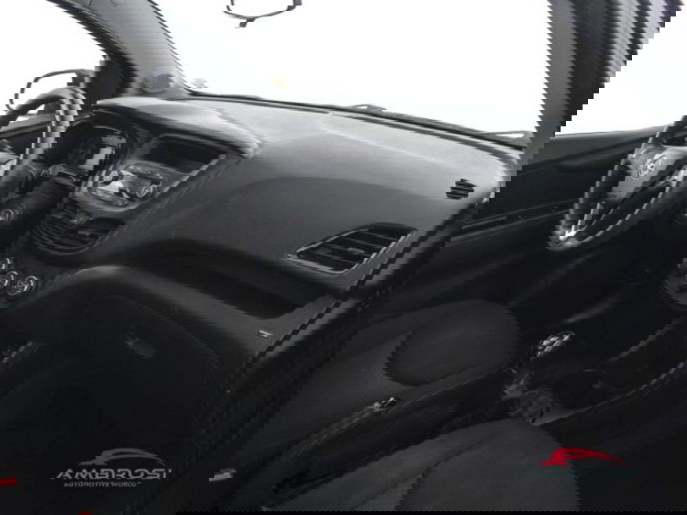 Opel Karl usata a Perugia (12)