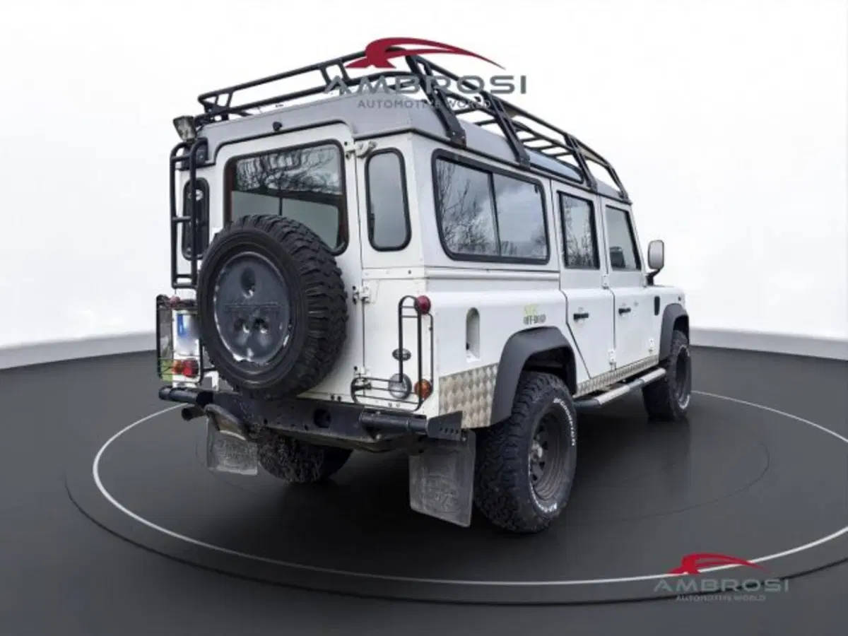 Land Rover Defender usata a Perugia (3)