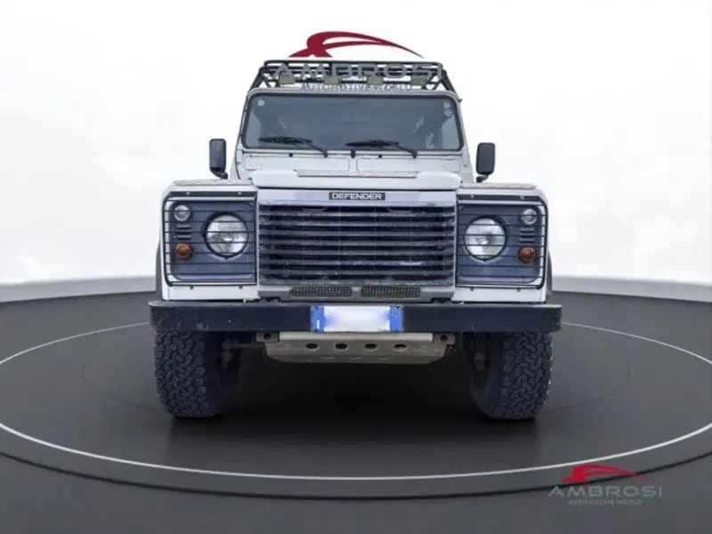 Land Rover Defender usata a Perugia (7)