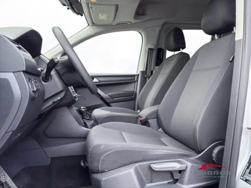 Volkswagen Caddy usata a Perugia (9)
