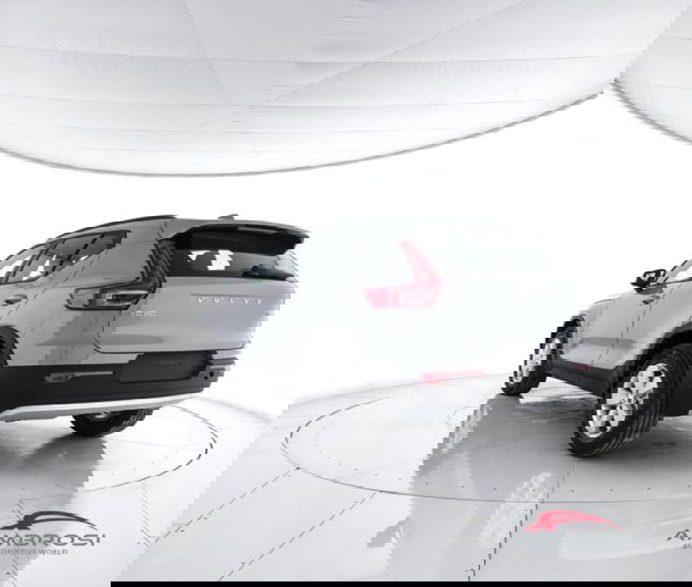Volvo XC40 nuova a Perugia (4)