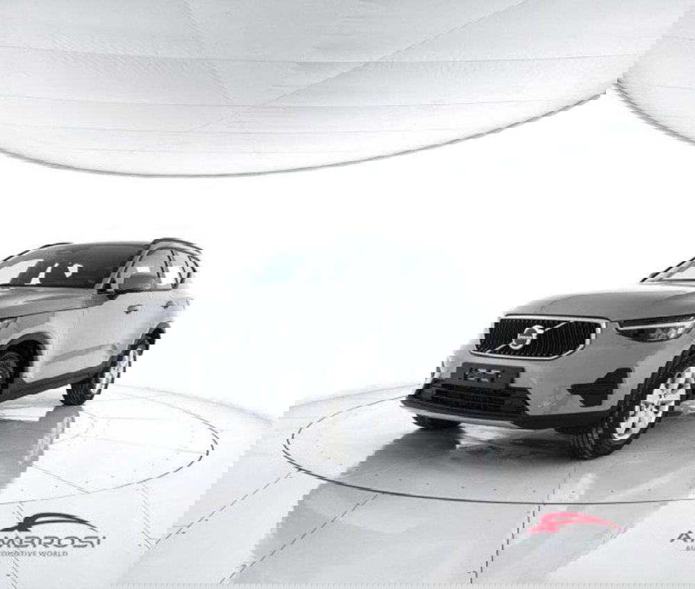Volvo XC40 nuova a Perugia