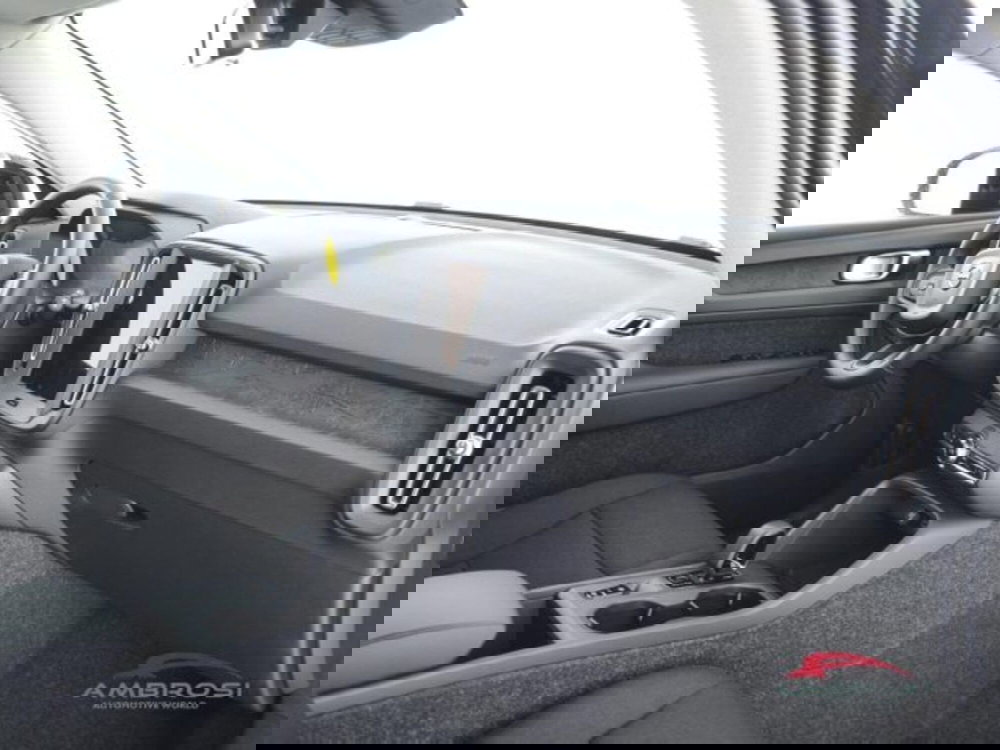 Volvo XC40 nuova a Perugia (12)