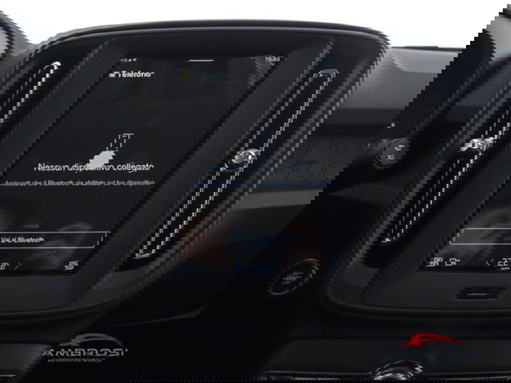 Volvo XC40 nuova a Perugia (15)