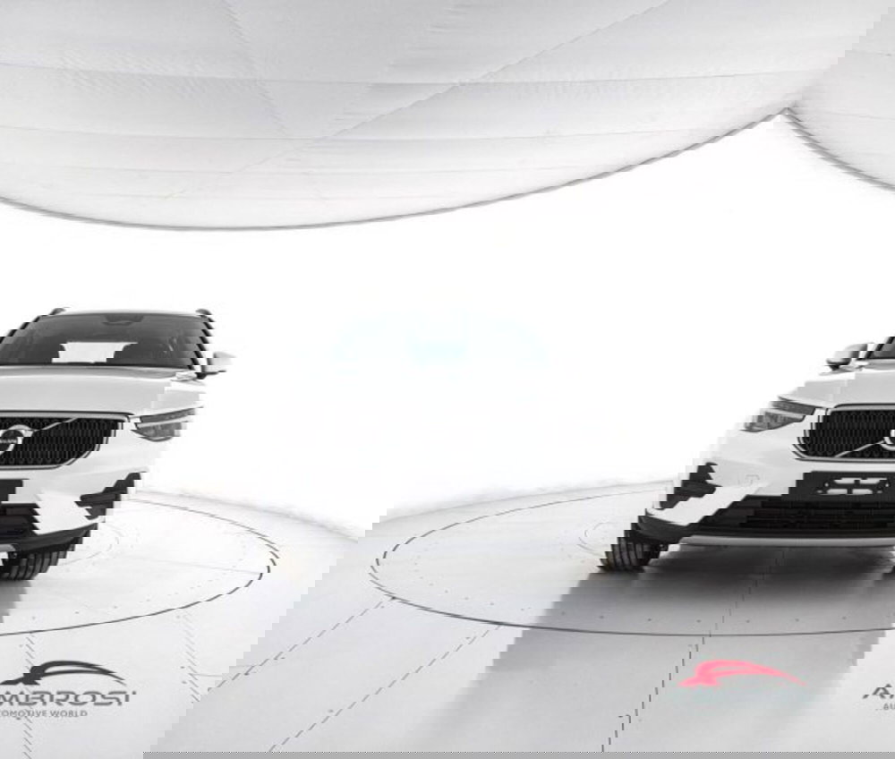 Volvo XC40 nuova a Perugia (5)