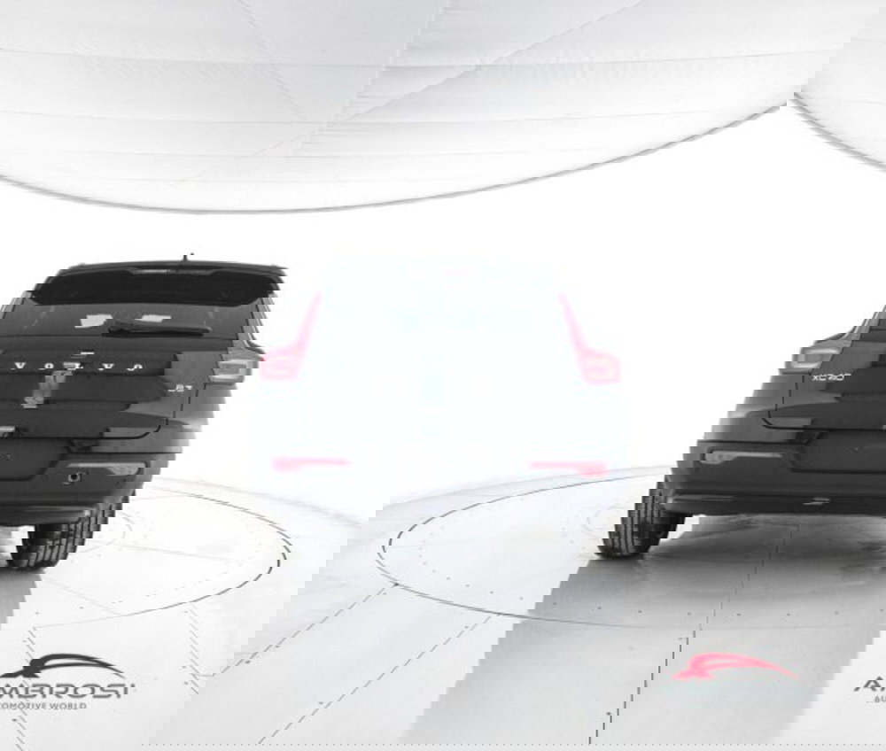 Volvo XC40 nuova a Perugia (6)