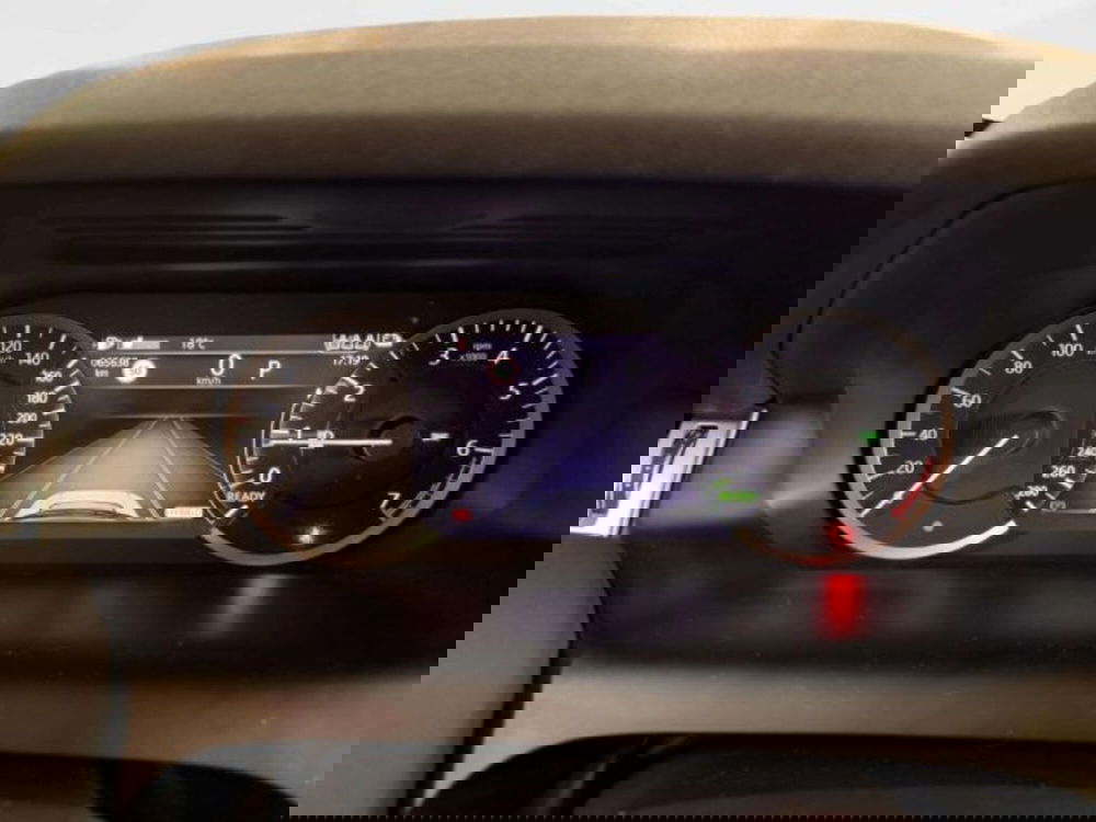 Land Rover Discovery Sport usata a Siena (16)