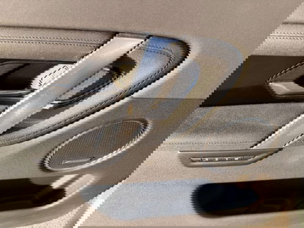 Land Rover Discovery Sport usata a Siena (17)