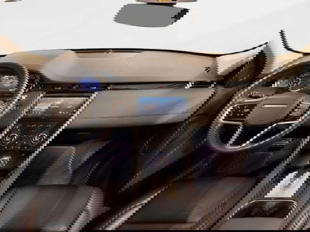 Land Rover Discovery Sport usata a Siena (5)