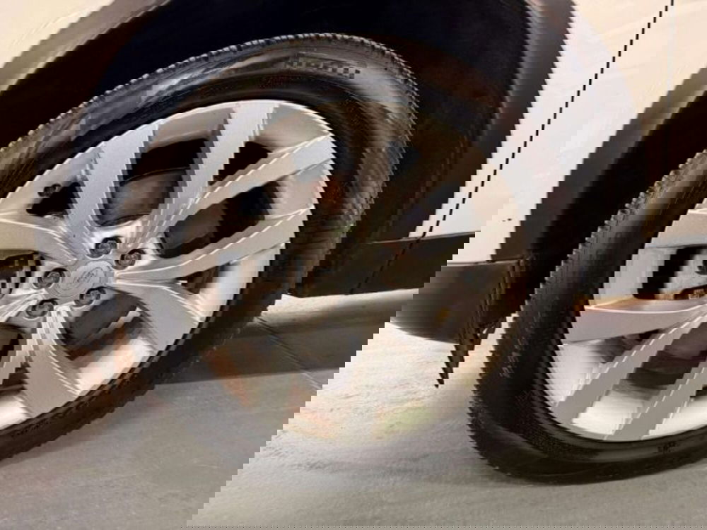 Land Rover Discovery Sport usata a Siena (9)