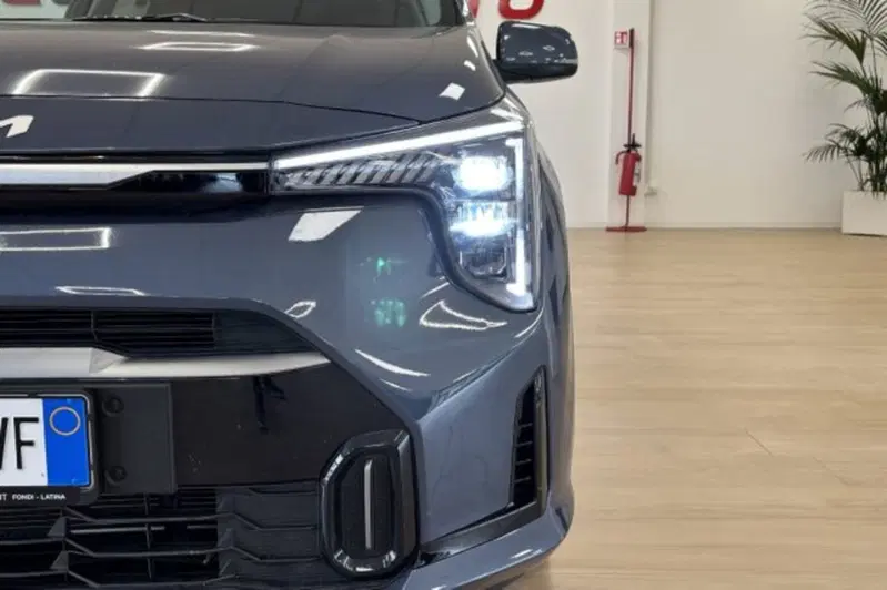 Kia Picanto usata a Latina (11)